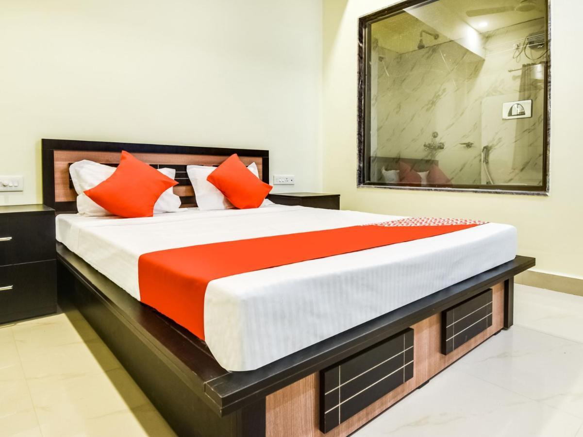 Oyo 74116 Hotel Feel Good Puri Exterior photo